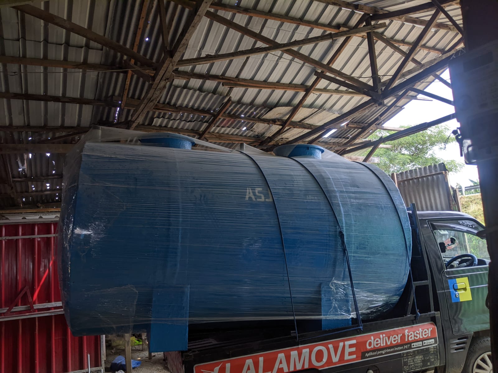 Pengiriman Bio Septictank 6000 L di PT Indowire Prima Industrindo Surabaya